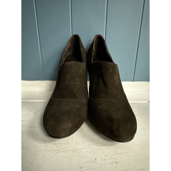 COLE HAAN TALIA Air Brown Suede High Heel Shoes Slip-On Booties Women's Size 8B - Picture 2 of 10